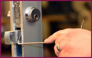 Middlesex NJ Locksmith Store Middlesex, NJ 732-765-2723 - 12-changing-locks
